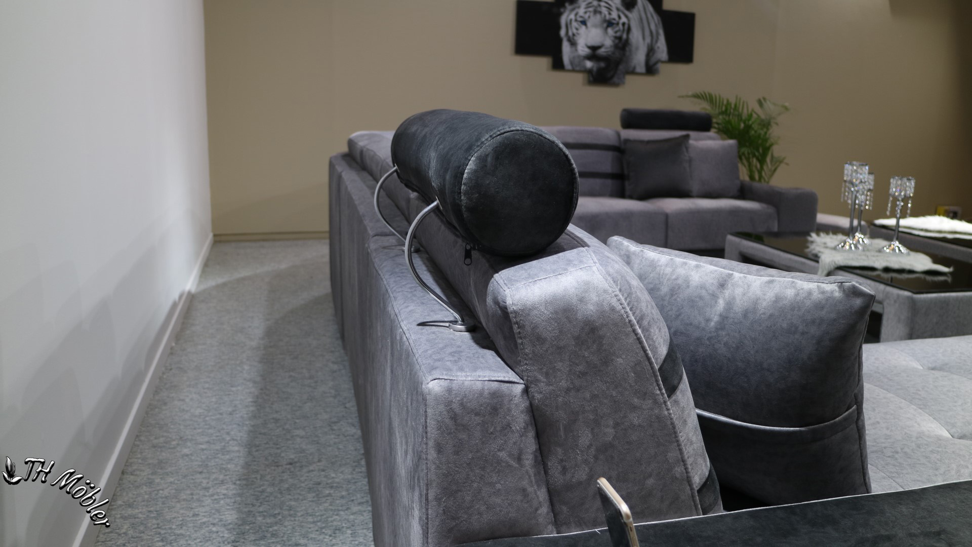 Emelia XXL vänster 10+9 9